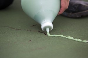 How To Fill Cracks on a Tennis Court